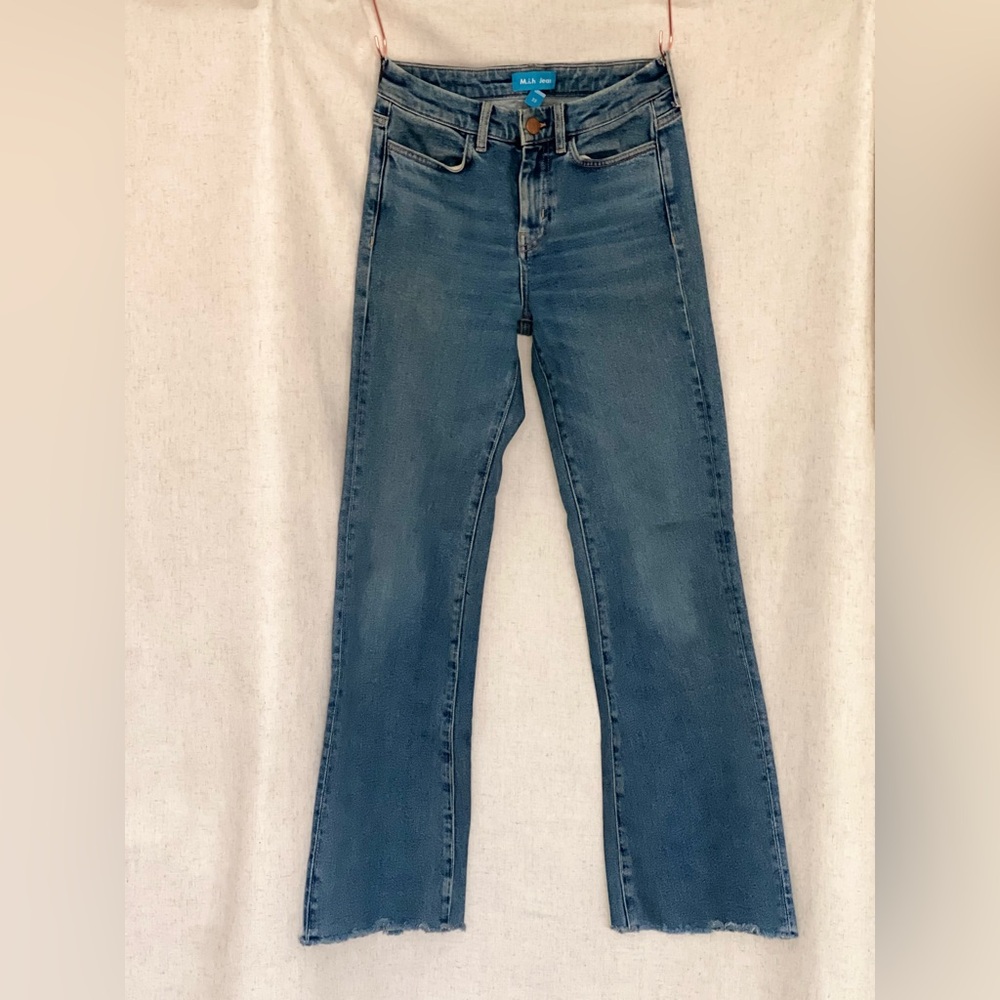 Stylish Blue Ankle Jeans for Women
